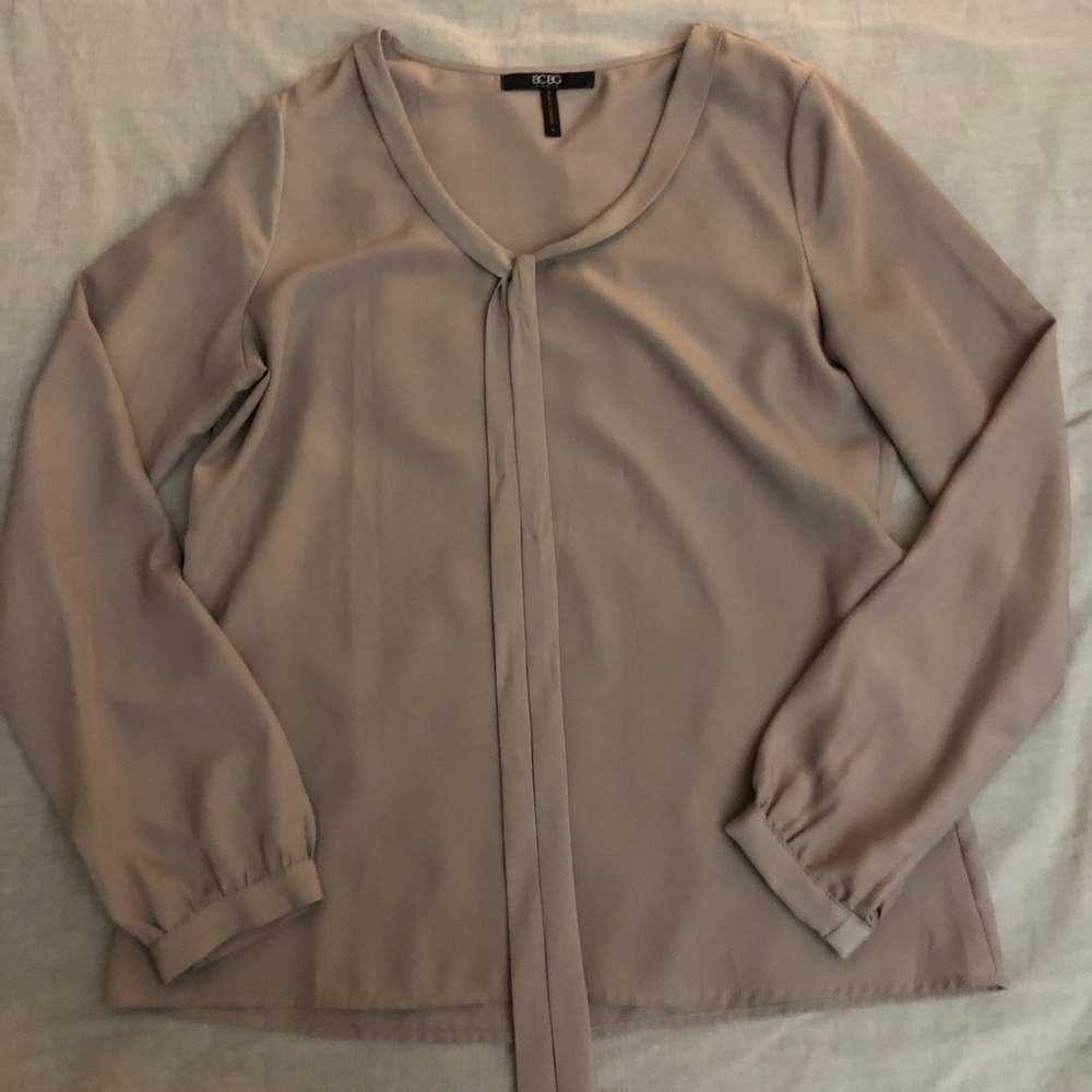 BCBG taupe blouse
